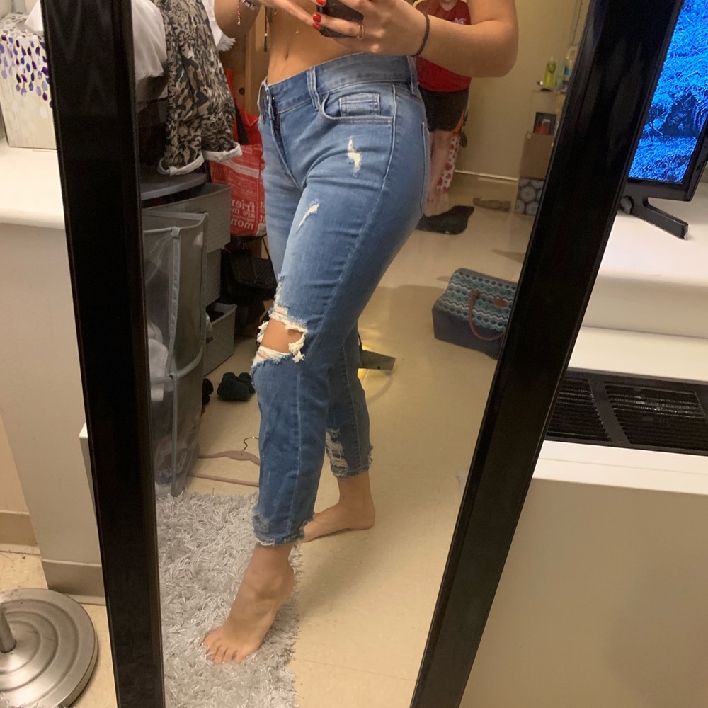 Fashion nova ripped jeans